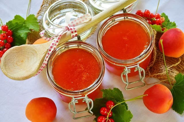 Apricot Jelly Apricot jelly in jars.