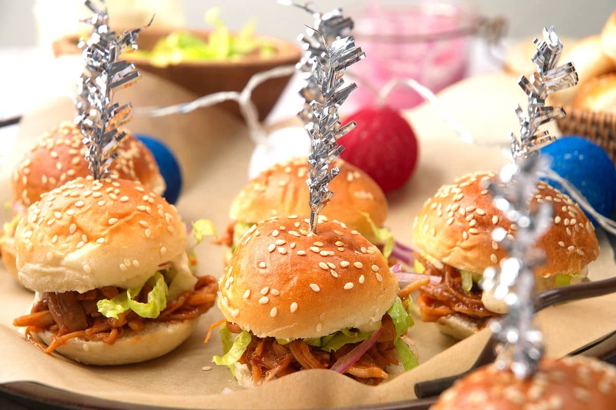 Pulled pork sliders with 4th of July decorations.