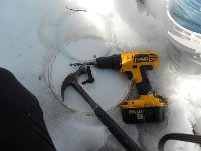 Drill with hammer.