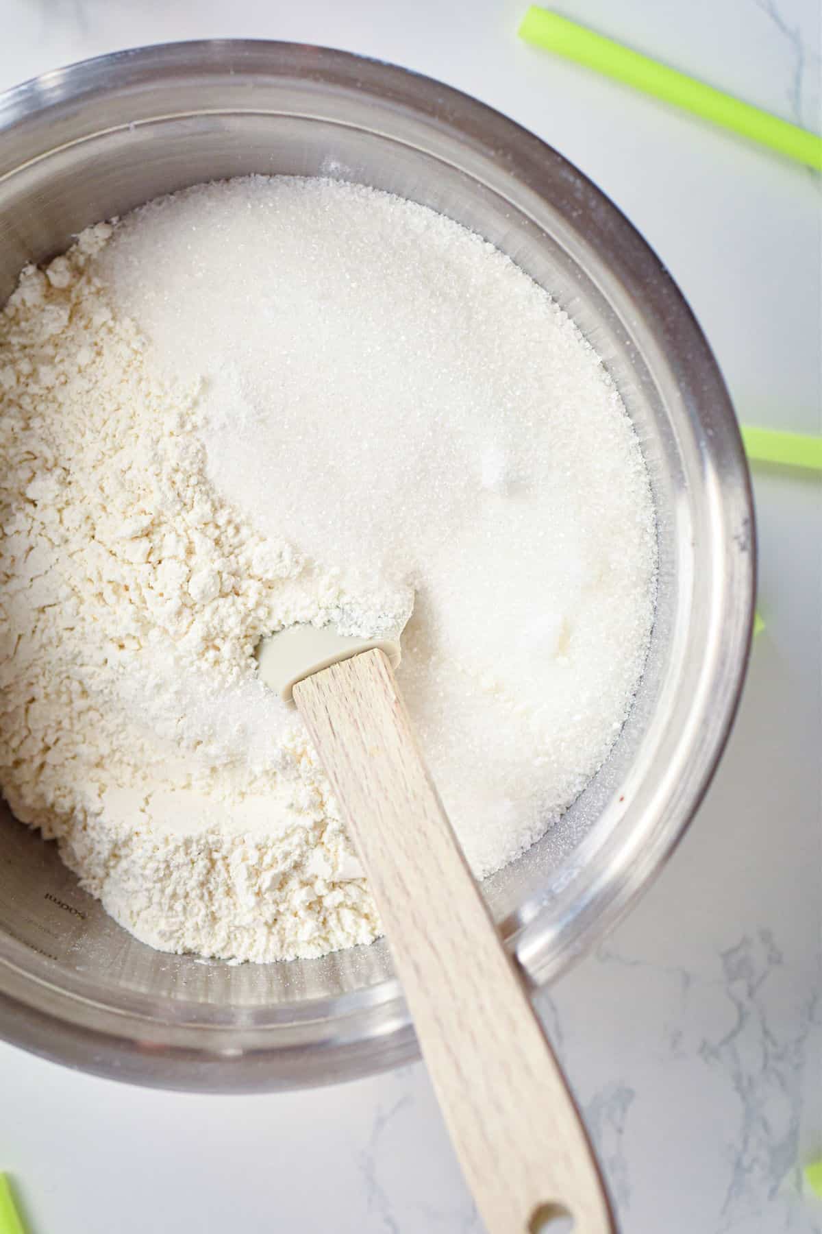 Flour and sugar in bowl.