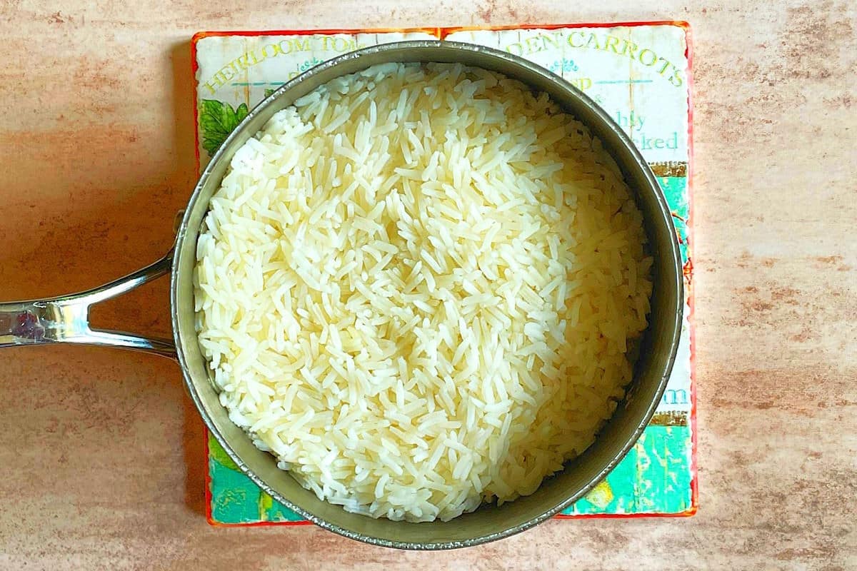 Cooked rice in pot.