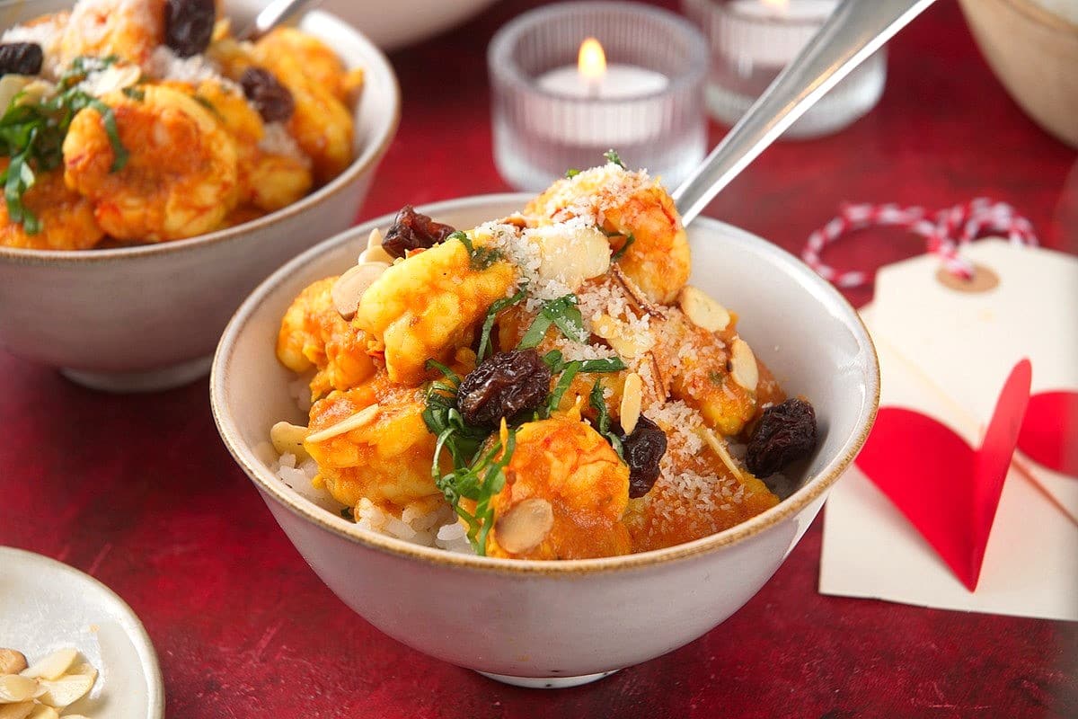 Shrimp curry in bowl.